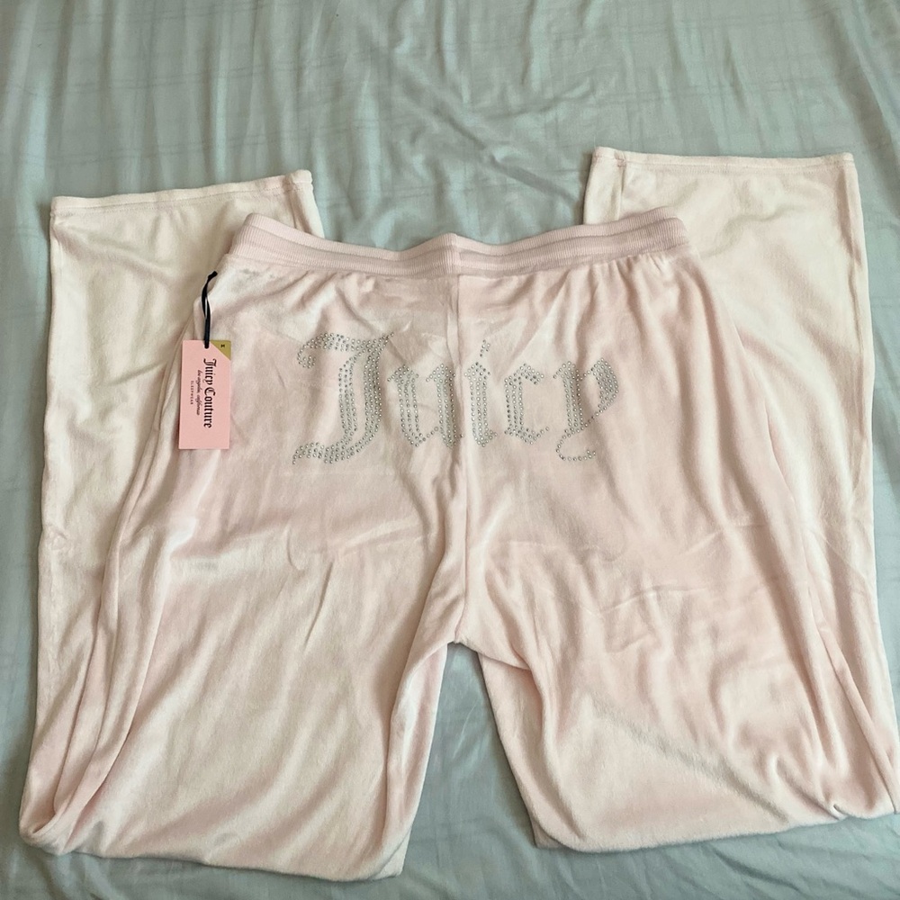 Juicy couture pink lounge pants!